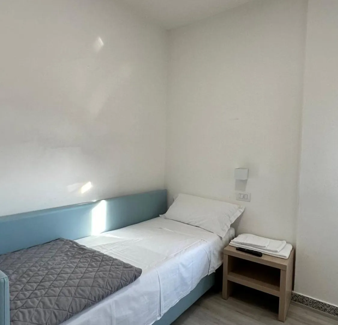 ***  Marittimo Riccione - Hotel Clipper Fronte Mare Италия
