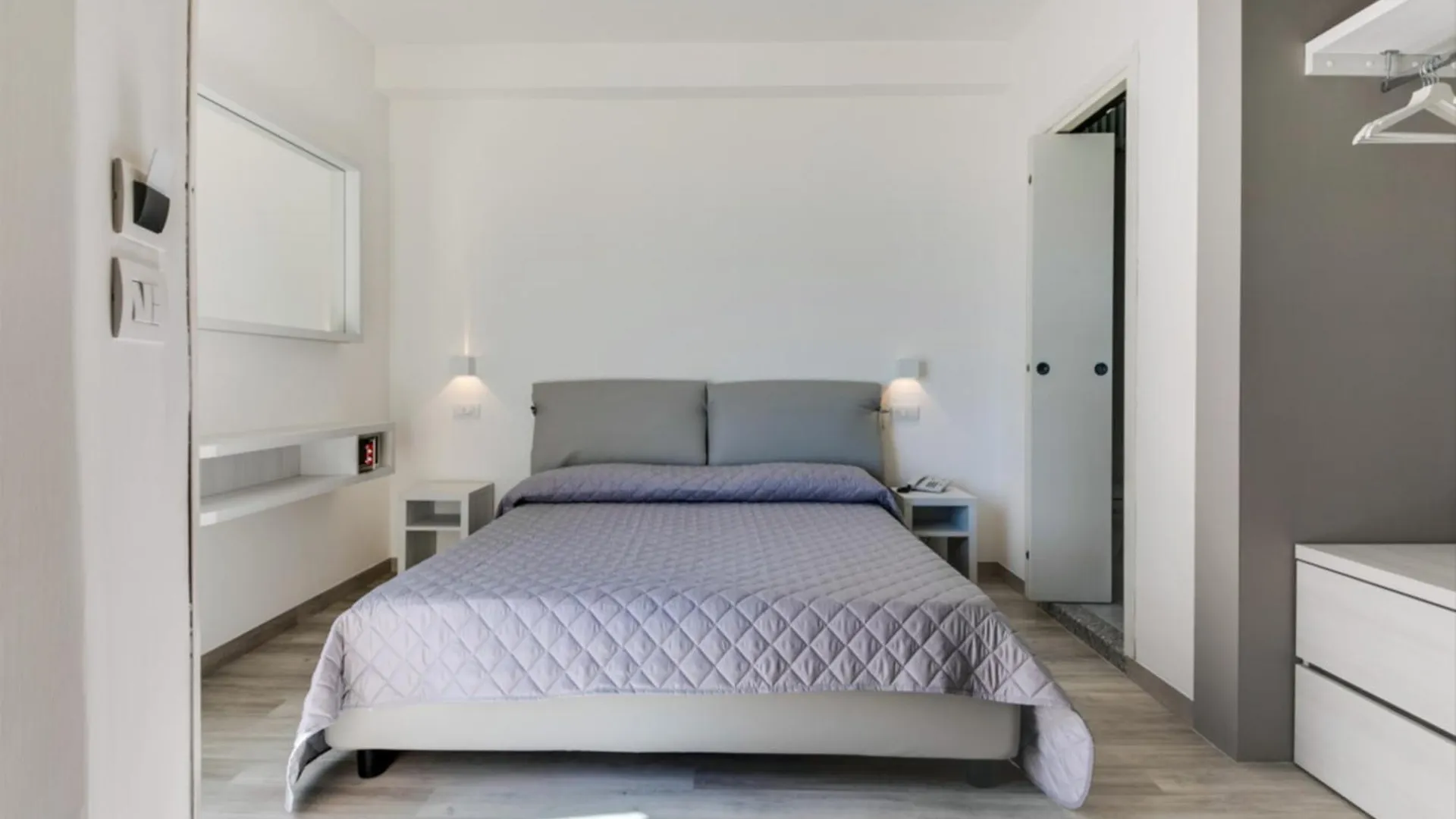 Marittimo Riccione - Hotel Clipper Fronte Mare
